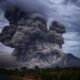 Nature: Извержения вулканов могли спровоцировать крупнейшее массовое вымирание на Земле