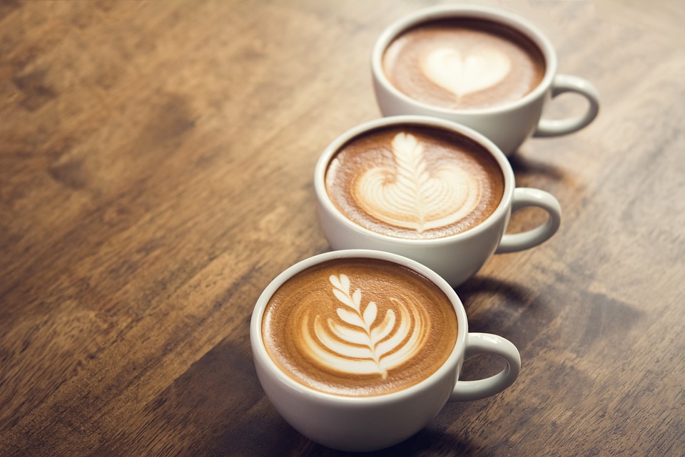 Исследование обнаружило положительную связь между кофе, чаем и зрением