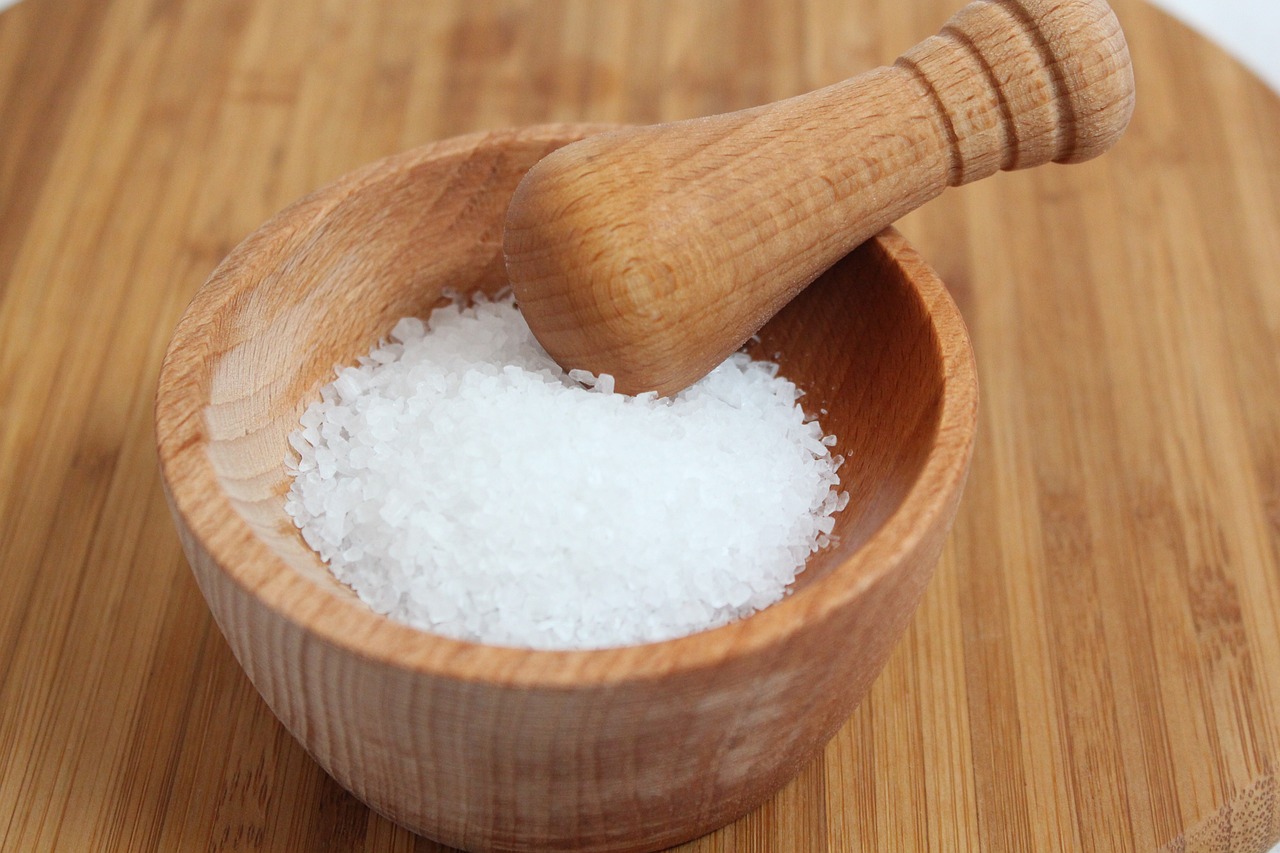 JACC: Замена поваренной на калиевую соль снижает риск гипертонии на 40%